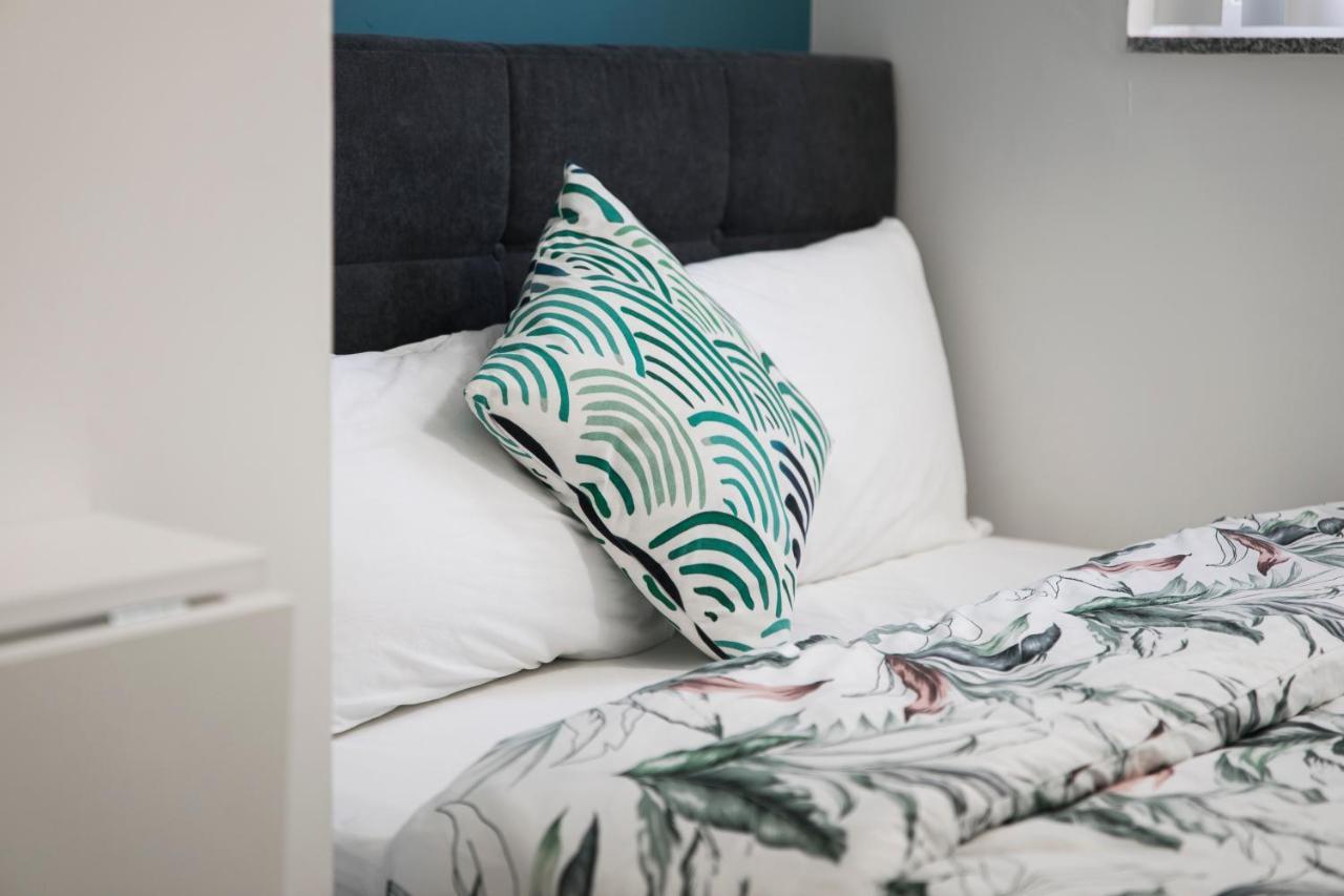 Spacious, Modern & Cosy 2 Bedroom 2 Bathroom Apartment - St. Julians Saint Julian's Eksteriør bilde